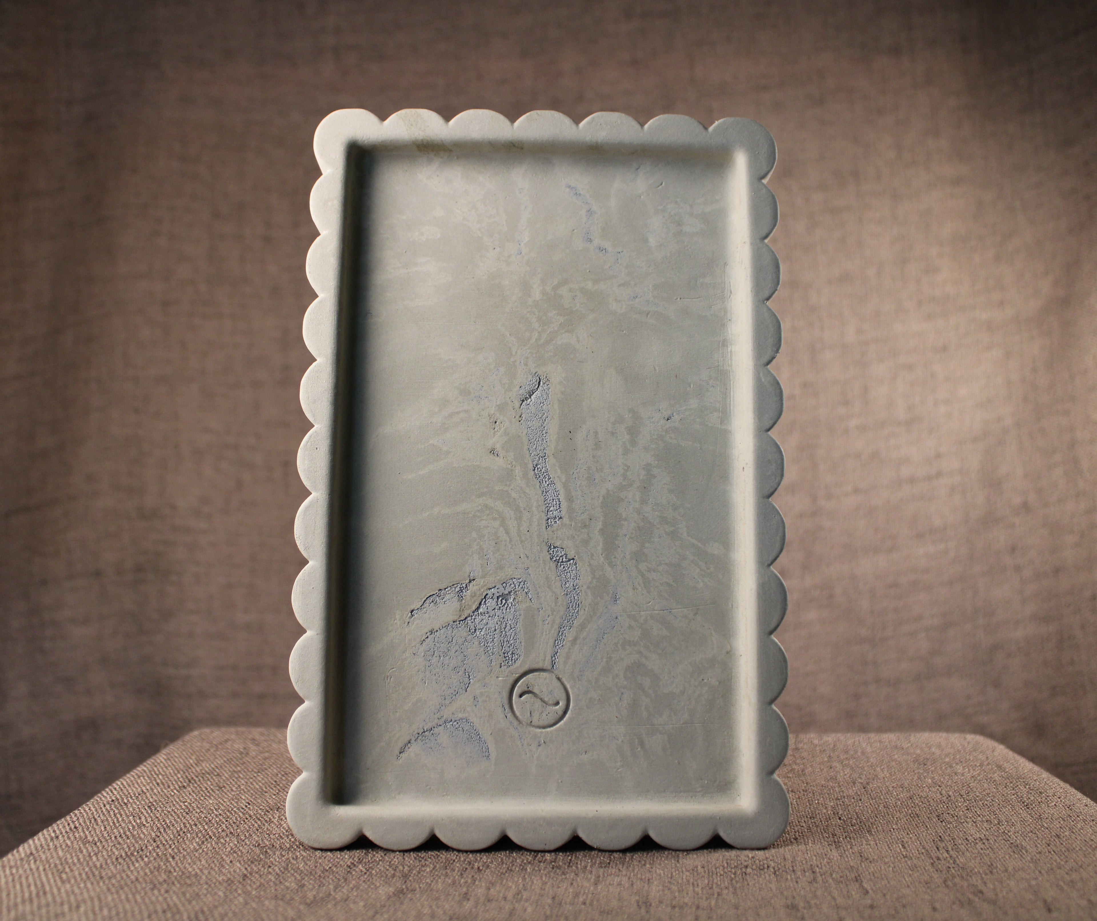 Scalloped Vanity Tray